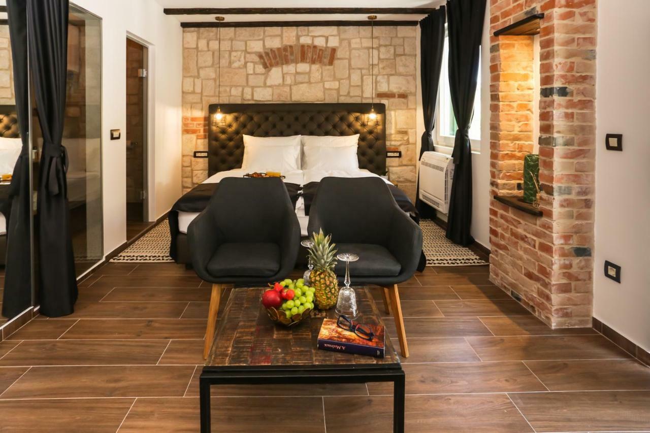 Luxury Rooms Dino Split Exterior photo