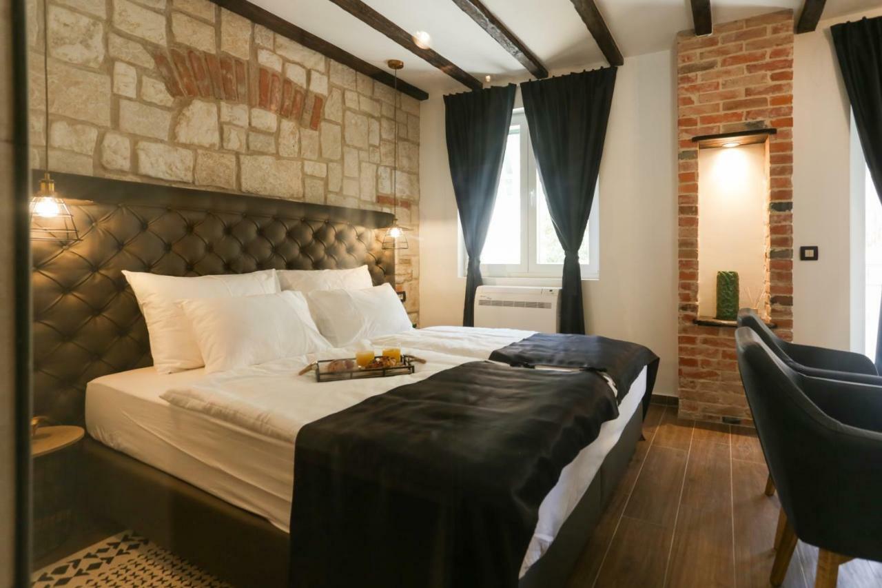 Luxury Rooms Dino Split Exterior photo