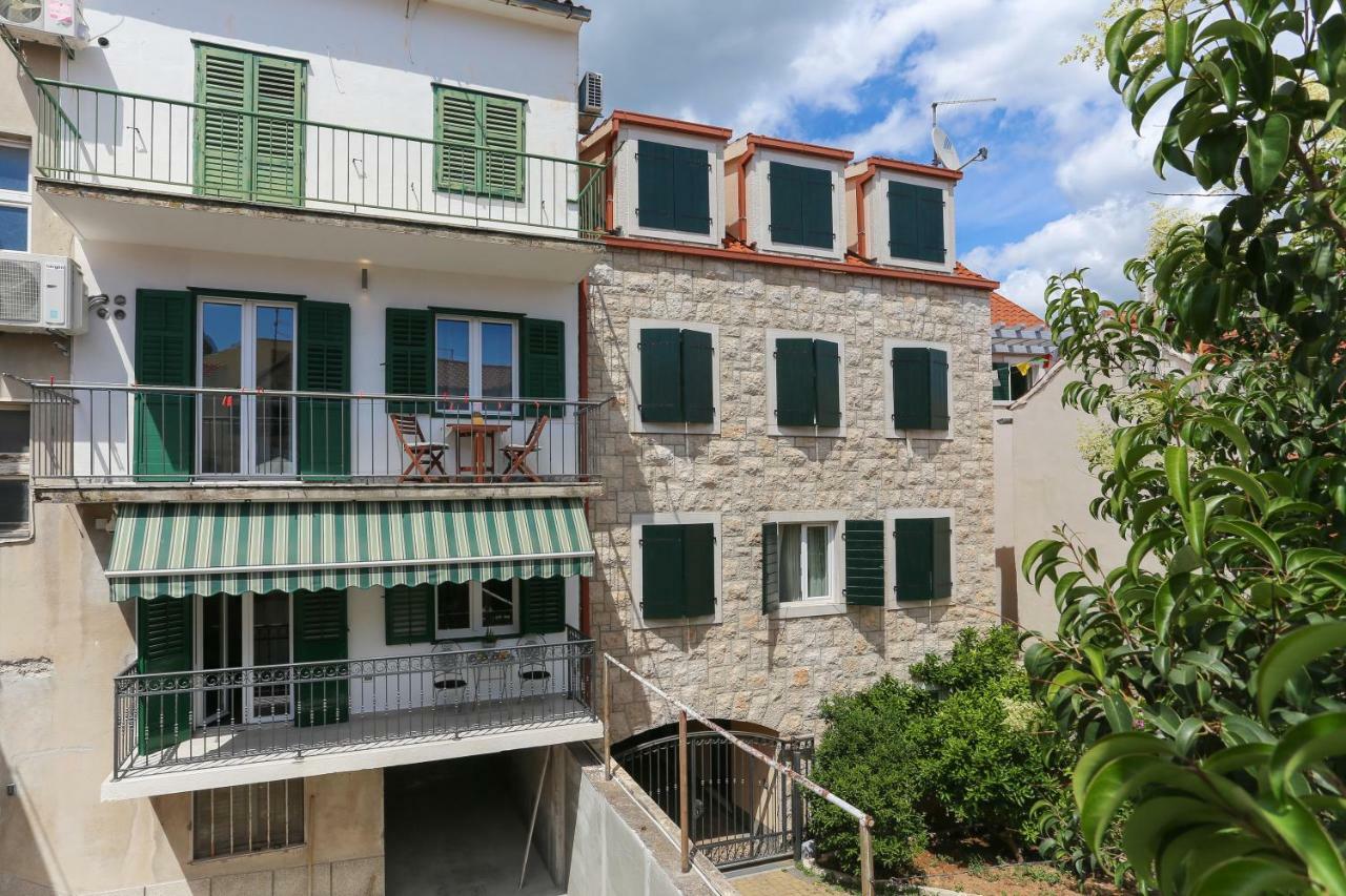 Luxury Rooms Dino Split Exterior photo