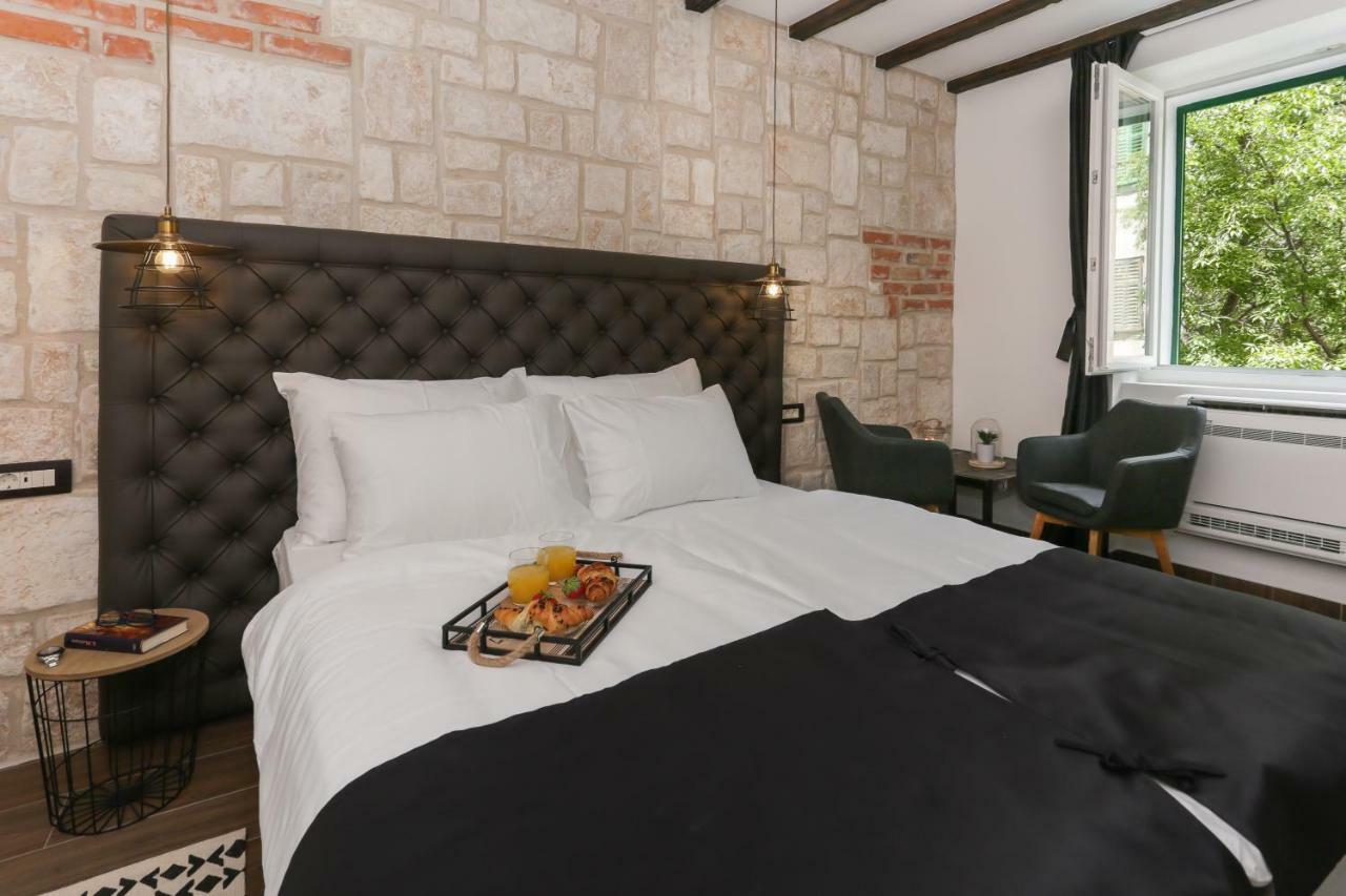 Luxury Rooms Dino Split Exterior photo