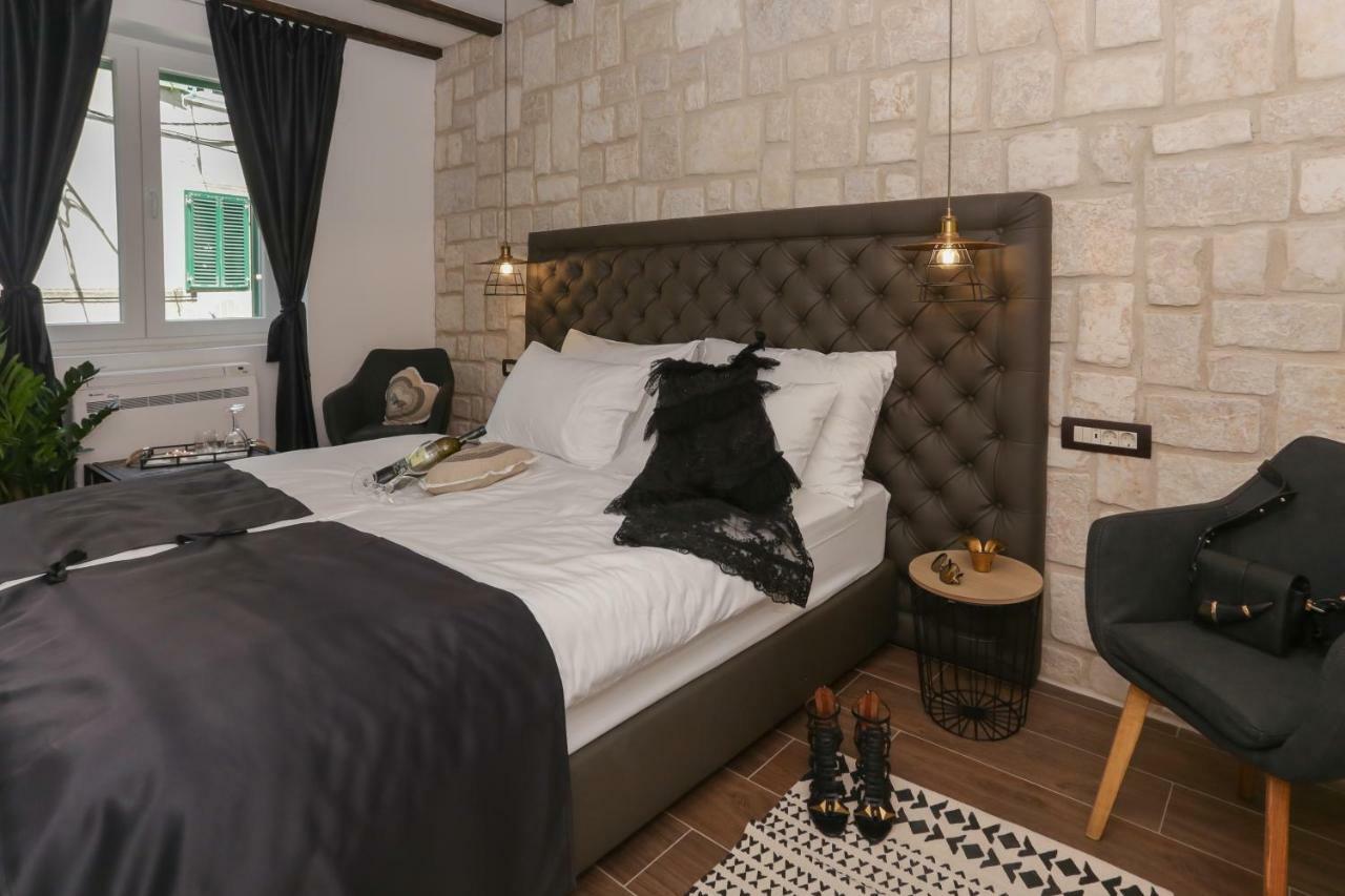 Luxury Rooms Dino Split Exterior photo